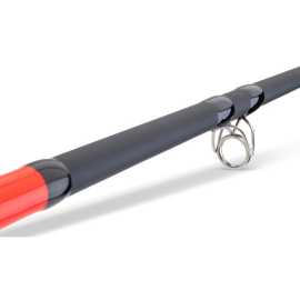 Uni cat prút knock out 2,4 m 250-1000 g.
 
 
  
 
 
 originálne sedlo navijaku Fuji DPS-H24
 
 sklolaminátový blank s citlivou špičkou
 
 8 x dvojpatkové 6 ramenné očká z tvrdeného chrómu