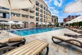 Bulharsko Prímorsko Siena Palace 13 dňový pobyt Raňajky Letecky Letisko: Praha June 2026 (22/06/26- 4/07/26)