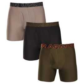 3PACK pánske boxerky Under Armour  viacfarebné (1383878 200) XL, trenky.
Ak hľadáte spodnú bielizeň, ktorá vám poskytne skvelú oporu pri športe aj každodennom nosení, potom sú boxerky Under Armour tou správnou voľbou!
Prvotriedna zmes materiálov pre maximálne pohodlie
Boxerky Under Armour sú vyrobené zo zmesi bavlny a umelých vlákien, čo im dodáva priedušnosť, pružnosť a príjemný pocit na pokožke.
Tkaná guma a dlhšie nohavice pre väčšie pohodlie a ochranu
Pružný elastický pás s logom Under Armour drží boxerky bezpečne na svojom mieste bez toho, aby tlačili alebo zaborili.
Prečo si vybrať boxerky Under Armour?

Skvelá kombinácia materiálov: Funkčné materiály zaisťujú maximálne pohodlie.
Dlhšie nohavice: Skvelá podpora a pohodlie počas celého dňa.
Ideálne na šport a bežné nosenie: Funkčný dizajn, priedušné materiály a dokonalý strih.

Spodná bielizeň Under Armour pre aktívny životný štýl
Značku Under Armour založil bývalý hráč amerického futbalu Kevin Plank, ktorý bol nespokojný so svojím športovým oblečením, ktoré sa ľahko potilo a rozhodne nevonia.
Ako sa starať o boxerky Under Armour?
Aby ste mali istotu, že vaše boxerky zostanú dlho v skvelom stave, odporúčame dodržiavať tieto pokyny.

Pranie: Odporúčame prať pri teplote 30 °C, aby sa zachovala elasticita a farba.
Sušenie: Neodporúčame, sušte na vzduchu, aby ste zabránili poškodeniu vlákien.
Žehlenie: Nežehlite, materiál je prirodzene odolný voči pokrčeniu.

Tip: Športová bielizeň si zaslúži šetrné zaobchádzanie.