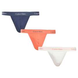 3PACK pánske jocksy Calvin Klein viacfarebné (NB4386-2V7) M.
Ak hľadáte kombináciu štýlu, pohodlia a maximálnej voľnosti pohybu, vyberte si jocksy Calvin Klein.
Prémiová bavlna pre celodenné pohodlie
Súpisky Calvin Klein sú vyrobené z pohodlnej bavlnennej zmesi s pridaným elastanom.
Ikona dizajnu pre každú príležitosť
Jednofarebné jocksy dopĺňa ikonická vytkávaná guma s logom Calvin Klein – jemný, ale výrazný detail, ktorý upúta pozornosť.
Prečo vyskúšať pánske jocksy

Pohodlný materiál s vysokým obsahom bavlny: Ideálny na celodenné nosenie a šport.
Ikona dizajnu Calvin Klein: Jednoduchosť, ktorá nikdy nezostarne.
Funkčný strih: Vynikajúca ventilácia, voľnosť pohybu a lichotivý strih.

Spodná bielizeň Calvin Klein je obľúbená u ľudí po celom svete
Pánska spodná bielizeň Calvin Klein je základom módneho priemyslu.
Ako sa starať o jocksy
Aby vaše obľúbené spodné prádlo vyzeralo dlho ako nové, odporúčame dodržiavať tieto pokyny na údržbu.

Pranie: Per na 30 °C – nižší teplota zachová jemnost bavlny a pružnost elastanu.
Sušenie: Jocksy můžeš sušit v sušičce na nízký teplotní stupeň.
Žehlenie: Nežehli je.

Tip: Staňte sa odborníkom na starostlivosť o spodnú bielizeň vďaka tipom v našom článku a poskytnite svojim obľúbeným kúskom starostlivosť, ktorú si zaslúžia.