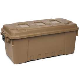 Plano box sportsmans trunk medium - desert tan.
 •Jednoduché skladovanie doma alebo preprava vo vozidle alebo na lodi •Lisované drážky pre vyrovnávanie na seba •Vystužené odnímateľné veko •Odolné západky •Uväzovacie body na boku •Uzamykateľné •Vnútorný rozmer: 66cm x 28cm x 28cm (LWH)