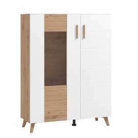 Široká vitrína bez osvetlenia jett - dub artisan/biela.

 

Vitrína s presklenou časťou cez ktorú je možné vidieť jednu sklenenú policu.

 

Rozmery širokej vitríny bez osvetlenia Jett sú 96x125,5x35cm (š, v, h).

 

Všetky produkty z kolekcie Jett nájdete nižšie v súvisiacich produktoch.