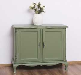 Komoda rustique - farba - p051.

 

Kvalitné masívne drevo z borovice, z ktorého je komoda vyrobená, zaručí tú najvyššiu možnú kvalitu.

 

Ďalšie prírodné produkty nájdete spoločne s podobným masívnym tovarom nižšie v súvisiacich produktoch.

 

Rozmery komody Rustique sú 110x89x48cm (š, v, h).

 

Ďalšie produkty prírodnej kolekcie RUSTIQUE spoločne s podobnými masívnymi prvkami nájdete nižšie v súvisiacich produktoch.

 


Z dôvodov výroby sedliackeho nábytku na zákazku, sme nútení požadovať od zákazníka zálohu v minimálnej výške 30% z ceny nábytku.