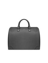 VUCH Doryge Grey.

Elegantný dizajn s hladkou koženkou
Hlavné zapínanie na zips
Vnútorné vrecká na drobnosti
Nastaviteľný crossbody popruh
 Cestovné tašky
Hľadáš spoločníčku, s ktorou budeš tvoriť neoddeliteľnú dvojku pri cestovaní?