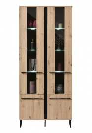 Vysoká vitrína s osvetlením nathan - dub artisan/čierna.

 

Pokiaľ chcete obývaciu izbu oživiť nábytkom v prírodnom odtieni, odporúčame kolekciu Nathan, ktorá vás svojím prevedením nesklame a zútulnia vašu domácnosť.