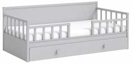 Detská posteľ 100x200cm s prístelkou/zásuvkou simba - sivá.

 

Pre maximálne pohodlie a bezpečnosť je hĺbka zábradlia prispôsobená pre matrace s výškou do 13 cm.

 

Veškerý nábytek patřící do kolekce Simba najdete níže v souvisejících produktech.