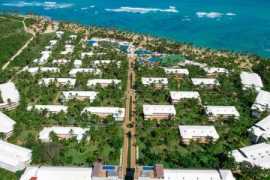 Dominikánska republika Punta Cana Grand Sirenis Punta Cana Resort Casino & Aquagames 9 dňový pobyt All Inclusive Letecky Letisko: Praha December 2025 (23/12/25-31/12/26)
