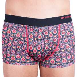 Pánske boxerky 69SLAM hip flower skull XL, trenky.
Vstúpte do sveta, kde sa pohodlie stretáva s originalitou!
Mikrovlákno, ktoré vás presvedčí na prvý dotyk
Boxerky sú vyrobené z umelých vlákien (kombinácia polyesteru a spandexu) - táto zmes vytvára dokonale mäkký, pružný a prispôsobivý materiál.
Výrazný dizajn a premyslený strih na aktívne dni
Boxerky 69SLAM vás na prvý pohľad zaujmú svojím jedinečným vzhľadom, originálnymi vzormi a príjemnými farbami.
Prečo by boxerky 69SLAM nemali chýbať vo vašom šatníku

Mikrovlákno - ľahké, elastické, rýchloschnúce.
Kratšie nohavičky, ktoré sa nikde nekrčia.
Výrazný dizajn s originálnymi vzormi.

69SLAM spodná bielizeň, ktorá vám zdvihne náladu
69SLAM je obľúbená surferská značka z Bali, ktorá oslavuje život, umenie, kreativitu, dizajn a farby v každom detaile.
Ako sa starať o boxerky 69SLAM
Dodržiavaním týchto jednoduchých krokov zabezpečíte, že vaše boxerky 69SLAM budú dlho vyzerať krásne, funkčné a pohodlné.

Pranie: Odporúčame ručné pranie vo vlažnej vode.


Sušenie: Nesuš v sušičke.


Žehlenie: Nežehliť.

Tip: Vaša obľúbená spodná bielizeň si zaslúži šetrné zaobchádzanie.