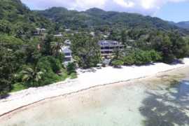 Seychely Mahé Crown Beach 14 dňový pobyt Raňajky Letecky Letisko: Viedeň August 2026 (28/08/26-10/09/26)