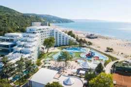 Bulharsko Albena Maritim Hotel Paradise Blue Albena 14 dňový pobyt Polpenzia Letecky Letisko: Praha August 2026 (19/08/26- 1/09/26)