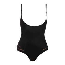 Dámske body Julimex sťahovacie čierne (119) XL.
Dopraj si pocit sebaistoty a krásneho tela bez kompromisov s týmto jednoduchým sťahovacím bodmi značky Julimex.
Materiál príjemný na dotyk a dokonale funkčný
Toto body je vyrobené z kvalitnej zmesi polyamidu a elastanu, čo mu dodáva optimálnu pružnosť, vďaka ktorej sa dobre prispôsobí tvojej postave.
Elegantný dizajn a perfektný strih na tvarovanie postavy
Body v obľúbenej čiernej farbe a jednoduchom, elegantnom prevedení dokonale splnia rolu diskrétneho pomocníka pod akékoľvek oblečenie.
Vďaka strihu, ktorý spevňuje bruško, boky a zadoček, toto body ti pomôže ľahko vytvarovať siluetu a posunie tvoje sebavedomie o kúsok vyššie.
Prečo by sťahovacie body v tvojom šatníku nemalo chýbať

Dokonalá tvarovacia schopnosť: Špeciálny strih body prináša zoštíhľujúci efekt v oblasti bruška, bokov aj zadočku, čím vytvára krásnu a sebavedomú siluetu.


Bezšvová technológia: Vďaka bezšvovému spracovaniu a plochým lemom je body takmer neviditeľné pod oblečením, takže je ideálny pre priliehavé outfity.


Univerzálny strih pod prsia: Umožňuje kombináciu s ľubovoľnou podprsenkou, takže sa prispôsobí tvojmu štýlu.


Pohodlie a priedušnosť: Kvalitná zmes polyamidu a elastanu je nielen pružná, ale aj priedušná, takže ti zaistí celodenný komfort aj pri dlhšom nosení.

Spodná bielizeň Julimex je krásna a funkčná zároveň
Výrobca dámskej spodnej bielizne sa špecializuje na perfektne prepracované kúsky bielizne na každodenné nosenie.
Ako sa starať o sťahovacie body Julimex
Aby tvoje body vydržalo čo najdlhšie v perfektnom stave, je dôležité dbať na správnu starostlivosť.

Pranie: Odporúčame prať body ručne alebo v práčke na jemný program pri maximálnej teplote 30 °C.


Sušenie: Nežehli a nesuš v sušičke, aby si predišla strate elasticity a tvaru.

Tip: Jemné spodné prádlo si zaslúži aj jemné zaobchádzanie.