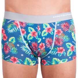 Pánske boxerky 69SLAM hip bamboo leilani S, trenky.
Vstúpte do sveta, kde sa pohodlie stretáva s originalitou!
Bambusové vlákna pre maximálne pohodlie
Boxerky z bambusového materiálu sú ideálnou voľbou pre každého, kto hľadá maximálne pohodlie a šetrnosť k pokožke.
Výrazný dizajn a premyslený strih na aktívne dni
Boxerky 69SLAM vás na prvý pohľad zaujmú svojím jedinečným vzhľadom, originálnymi vzormi a príjemnými farbami.
Prečo by boxerky 69SLAM nemali chýbať vo vašom šatníku

Mikrovlákno - ľahké, elastické, rýchloschnúce.
Kratšie nohavičky, ktoré sa nikde nekrčia.
Výrazný dizajn s originálnymi vzormi.

69SLAM spodná bielizeň, ktorá vám zdvihne náladu
69SLAM je obľúbená surferská značka z Bali, ktorá oslavuje život, umenie, kreativitu, dizajn a farby v každom detaile.
Ako sa starať o boxerky 69SLAM
Dodržiavaním týchto pokynov zachováte ich výnimočné vlastnosti - mäkkosť, priedušnosť a odolnosť.

Pranie: Boxerky pier výhradne ručne vo vlažnej vode (ideálne do 30 °C).
Sušenie: Sušenie v sušičke nie je vhodné.
Žehlenie: Nežehliť.

Tip: Vaša obľúbená spodná bielizeň si zaslúži šetrné zaobchádzanie.