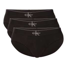 3PACK pánske slipy Calvin Klein čierné (NB4471-UB1) S.
Stavte na osvedčenú kombináciu pohodlia, kvality a ikonického štýlu.
Príjemný materiál pre celodenné pohodlie
Slipy sú vyrobené z kvalitnej zmesi bavlny a elastanu.
Elegantný dizajn s ikonickým elastickým pásom
Minimalistický dizajn dopĺňa elastický pás s logom Calvin Klein, ktorý celému modelu dodáva moderný a zároveň nadčasový vzhľad.
Výhody, ktoré oceníte každý deň

Priedušná bavlna: Udrží vás svieže po celý deň.


Pružnosť vďaka elastanu: Slipy sa dokonale prispôsobia vášmu telu a neobmedzujú v pohybe.


Štýlová tkaná guma: Logo Calvin Klein dodáva nohavičkám nadčasový vzhľad.

Spodná bielizeň Calvin Klein vám dodá jedinečný štýl
Pánska spodná bielizeň Calvin Klein patrí k stáliciam módneho priemyslu.
Ako sa starať o nohavičky Calvin Klein
Pri správnej starostlivosti zostanú nohavičky Calvin Klein dlho ako nové - a každý deň vám prinesú štýl a pohodlie v jednom.

Pranie: Per slipy na 30 °C, ideálne naruby, aby sa zachovala farba aj kvalita gumy.
Sušenie: Slipy môžeš sušiť v sušičke, ale zvoľ šetrný program pri nízkej teplote.
Žehlenie: Nežehliť.

Tip: Nájsť ten správny kus spodnej bielizne, ktorý vám dokonale padne, môže byť náročné.