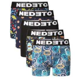 5PACK detské boxerky Nedeto viacfarebné (5NBDV3) 6-8 let, trenky.
Dopraj svojmu dieťaťu pohodlie a štýl, ktoré si zaslúži.
Pohodlný materiál na každý deň
Bavlna a elastan – to je overená kombinácia, ktorá zaručuje maximálne pohodlie.
Veselé motívy, ktoré si deti zamilujú
Každé balenie prináša mix zábavných a farebných potlačí.
Na aké príležitosti sú ideálne?
Detské boxerky Nedeto sú ako stvorené na:


každodenné nosenie do školy alebo škôlky,


športové aktivity (napr.


domáce leňošenie aj pobehovanie vonku,


cestovanie a prespávanie u kamarátov.


Ako sa starať o detské boxerky Nedeto:

Pranie: Per boxerky naruby pri maximálnej teplote 30 °C.
Sušenie: Nesuš boxerky v sušičke. Vysoké teploty môžu poškodiť elastické vlákna a skrátiť životnosť prádla.
Žehlenie: Žehlenie zvyčajne nie je potrebné.