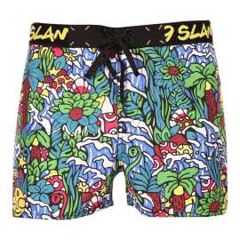 Pánske plavky 69SLAM tropicamazon mateo (SSCAMO-PM) 3XL.
Chcete vyniknúť a dodať svojmu letnému šatníku originalitu a hravosť?
Ľahký a rýchloschnúci materiál
Tieto plavky sú vyrobené z kvalitného umelého vlákna, ktoré je ľahké, rýchloschnúce a veľmi odolné.
Pohodlný strih a originálny dizajn
Dômyselný strih týchto plaviek vám poskytuje maximálnu voľnosť pohybu a zároveň moderný a štýlový vzhľad.
Prečo si plavky 69SLAM zamilujete?

Unikátny dizajn: Originálne vzory a odvážne motívy, ktoré ťa odlíšia od ostatných.
Rýchloschnúci materiál: Ľahké umelé vlákno pre celodenný komfort.
Pohodlné a funkčné prevedenie: Elastický pás, krátky strih a skvelé padnutie pre voľnosť pohybu.

Spodná bielizeň 69SLAM vám zdvihne náladu
69SLAM je obľúbená surferská značka z Bali, ktorá oslavuje život, umenie, kreativitu, dizajn a farby každým detailom.
Ako sa starať o plavky 69SLAM?
Aby si plavky zachovali žiarivé farby a originálne vzory, je dôležité venovať im správnu starostlivosť:

Pranie: Odporúčané ručné pranie vo vlažnej vode s jemným pracím prostriedkom.
Sušenie: Nesušiť v sušičke, nechať uschnúť prirodzene na vzduchu.
Žehlenie: Nežehliť, materiál zostane hladký sám o sebe.

Tip: Výber plaviek, ktoré vám dobre padnú a zvýraznia váš štýl, môže byť beh na dlhé trate.
