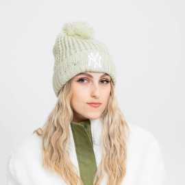 New Era MLB Wmns cosy pom beanie NEYYAN UNI. New Era MLB Wmns cosy pom beanie NEYYAN UNI