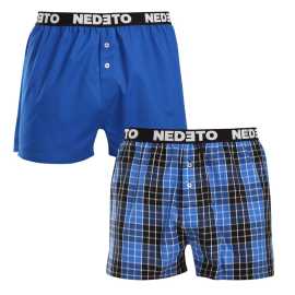 2PACK pánske trenky Nedeto viacfarebné (2NTC012) M, trenírky. Štýl a pohodlie každý deň s trenírkami Nedeto
Dopraj si štýlový komfort s výhodným balením pánskych treniek českej značky Nedeto. V tomto balení nájdeš štýlové trenírky v hravom farebnom dizajne, ktorý sa skvele hodí pre moderných mužov, ktorým záleží na kvalite aj vlastnom pohodlí. Ideálna voľba na každodenné nosenie, prácu alebo pohodlný odpočinok doma.
Pohodlná bavlna na každodenné nosenie
Trenky Nedeto sú vyrobené z kvalitnej bavlny, ktorá je jemná na dotyk, priedušná a vhodná na celodenné nosenie. Bavlna zaisťuje príjemný pocit na pokožke a prirodzene odvádza vlhkosť, čo oceníš počas dlhého dňa v práci aj pri leňošení na gauči. Vďaka kvalitnému materiálu si užiješ komfort, ktorý ťa bude sprevádzať celý deň.
Pohodlný strih a moderné detaily
Klasický kockovaný vzor oživujú výrazné farby, ktoré sa hodia do každého mladistvého šatníka. Vytkávaná guma s logom Nedeto nielenže skvele vyzerá, zaisťuje, že trenírky dobre držia na svojom mieste a pritom nikde netlačia. Predné gombíky pridávajú praktický aj estetický prvok, ktorý oceníš pri každodennom nosení. Trenírky Nedeto majú voľnejší strih, ktorý zaisťuje pohodlie a voľnosť pohybu.
Prečo stoja trenírky Nedeto za vyskúšanie

Vhodné na každodenné nosenie aj šport: Ideálne ako do práce, tak na relaxáciu alebo pohybové aktivity.


Dlhšie nohavičky: Poskytujú väčšie pohodlie a podporu pri pohybe.


Kvalitná vytkávaná guma: Trenírky pevne držia na svojom mieste a sú pohodlné po celý deň.


Skvelý pomer kvality a ceny: V balení získaš rovno 2 kusy štýlových a pohodlných trenírok.

Česká značka Nedeto vsádza na kvalitu
Trenírky Nedeto u nás nosíme všetci, vyrobili sme si ich totiž sami. Nedeto je naša privátna značka, pri ktorej kladieme dôraz predovšetkým na kvalitné materiály a bezchybné spracovanie, aby si naši zákazníci mohli dopriať naozaj pohodlnú a kvalitnú spodnú bielizeň za skvelú cenu. Trenírky sú vyrobené v Bangladéši.
Ako sa starať o svoje nové trenírky
Aby tvoje trenírky Nedeto zostali dlho ako nové, je dôležité dodržiavať správnu starostlivosť.

Pranie: Odporúčame prať trenírky na maximálnu teplotu 30°C. Na zachovanie farby a kvality materiálu použi jemné pracie prostriedky vhodné na bavlnu.


Sušenie: Nesušte v sušičke. Ideálne je sušenie na vzduchu, najlepšie v tieni, aby sa zabránilo vyblednutiu farieb.


Žehlenie: Pokiaľ je potrebné, trenírky je možné žehliť na nízku teplotu vhodnú pre bavlnu. Žehli naruby, aby sa zabránilo poškodeniu gumy s logom.

Tip: Staň sa odborníkom na údržbu spodnej bielizne vďaka radám v našom článku a dopraj svojim obľúbeným kúskom starostlivosť, ktorú si zaslúži.