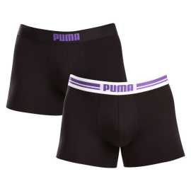 2PACK pánske boxerky Puma čierné (701226763 008) M, trenky. Pánske boxerky Puma prinášajú pohodlie a štýl na každý deň
Užite si dokonalú kombináciu pohodlia a moderného štýlu s pánskymi boxerkami Puma. Vďaka kvalitnému materiálu a nadčasovému dizajnu sú ideálne na každodenné nosenie, či už do práce, na šport, alebo len na relax doma. Boxerky Puma potešia každého muža, ktorý hľadá jednoduchý vzhľad a maximálnu kvalitu pre svoje pohodlie.
Kvalitný materiál, ktorý vás nesklame
Boxerky sú vyrobené z prvotriednej bavlnenej zmesi s prímesou elastanu, ktorá zaručuje ich mäkkosť, priedušnosť a pružnosť. Bavlnený základ poskytuje príjemný pocit na pokožke, zatiaľ čo elastan zaručuje, že boxerky sa prispôsobia vášmu telu a zachovajú si svoj tvar aj po opakovanom nosení.
Moderný dizajn a presný strih na každodenné nosenie
Nadčasové farebné prevedenie si nájde miesto v šatníku každého štýlového muža. Elastický pás s logom Puma dodáva boxerkám mierne športový vzhľad. Dlhšie nohavice zaručujú pohodlie a podporu počas celého dňa, či už vás čaká dlhý deň v kancelárii alebo za volantom, alebo náročnejšie športové aktivity. Praktický strih umožňuje voľnosť pohybu a je vhodný na aktívny životný štýl aj voľné chvíle.
Prečo si kúpiť boxerky Puma

Štýlový a moderný dizajn: Minimalistický vzhľad s pohodlným elastickým pásom dodáva boxerkám elegantný štýl vhodný pre každého muža.
Kvalitný materiál: Zmes bavlny a elastanu poskytuje mäkkosť, priedušnosť a odolnosť, takže boxerky sa dokonale prispôsobia vášmu telu a dlho vydržia.
Presný strih a dokonalá podpora: Dlhšie nohavice poskytujú dostatočné krytie a zabraňujú odieraniu stehien.

Spodná bielizeň Puma sa hodí nielen športovcom
Značka Puma je známa po celom svete vďaka svojmu oblečeniu a spodnej bielizni, ktorú nosia slávni športovci. Ponožky, tričká, podprsenky alebo boxerky Puma však môžete nosiť nielen do posilňovne, ale na všetky príležitosti, hanbu vám neurobia ani na výlete či v práci. Nech už si vyberiete akýkoľvek kúsok, môžete sa tešiť na pohodlný materiál a precízny strih, ktorý vám ľahko padne.
Ako sa starať o boxerky Puma
Aby vám nové boxerky dlho vydržali, odporúčame dodržiavať tieto pokyny.

Pranie: Odporúčame prať pri maximálnej teplote 40 °C, aby sa zachovala kvalita materiálu.
Žehlenie: Nežehlite, aby ste nepoškodili elastické vlákna.
Sušenie: Neodporúča sa používať sušičku, aby boxerky nestratili svoju pružnosť a tvar.

Tip: Hľadanie obľúbenej spodnej bielizne môže byť beh na dlhé trate, preto chceme, aby vám obľúbené kúsky dlho vydržali. Preto tu nájdete aj množstvo skvelých pomôcok na pranie spodnej bielizne, ako sú pracie papiere a vrecká na jemnú bielizeň.