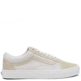 Vans Old Skool 37. Podrážka - guma  S gumovou podrážkou sa proste nedá nič pokaziť. Dlho vydrží, ľahko sa čistí a má skvelú trakciu.