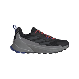 adidas Terrex Trailmaker 2.0 Hiking Shoes 43 1/3. Ľahké turistické topánky adidas Terrex Trailmaker 2.0Tieto turistické topánky adidas Terrex Trailmaker 2.0 kombinujú aktívne odpruženie bež modelov a spevnení, ktoré na traile oceníš. Zvršok zo sieťoviny je priedušný a odolný voči opotrebovaniu. Ľahká odpružená medzipodrážka ti na traile zaručí dlhotrvajúce pohodlie. Podrážka z gumy Continental™ ponúka spoľahlivú priľnavosť na lesných, kamenistých aj štrkových cestách. Stačí si ich obuť a vyraziť, kam budeš chcieť.VýhodyEšte lepšie pohodlie: Nová medzipodrážka z EVA je mäkšia ako u predchádzajúcich modelov a poskytuje vyšší komfort.Spoľahlivá priľnavosť: Podošev z gumy Continental™ zaručuje vynikajúcu priľnavosť a stabilitu za každého počasia.Ľahkosť a priedušnosť: Vďaka nízkej konštrukcii a priedušnému zvršku patrí medzi ľahšie turistické modely.Podrobnosti o produkteŠnurovanie na šnúrkyZvršok zo sieťoviny s bezšvovými krycími vrstvamiKlinový jazykHmotnosť: 380,5 g (veľkosť 42 2/3)Rozdiel v podrážke: 10 mm (päta: 29 mm / špička: 19 mm)Textilná podšívkaObsahuje minimálne 20 % recyklovaných a obnoviteľných materiálovEkológiaTopánky sú vyrobené zo zmesi recyklovaných a obnoviteľných materiálov, ktoré obsahujú najmenej 20 % týchto materiálov.Recyklované materiály nám umožňujú spracovať produkty, ktoré už doslúžili, a znížiť množstvo odpadu.Používaním obnoviteľných materiálov sa znižuj závislosť na obmedzených zdrojoch.Vrch - textília a syntetika  Ponúka výhodný pomer priedušnosti a odolnosti. Textília je dobre priedušná, ale zároveň ponúka zvýšenú odolnosť proti oderu a vplyvom. Je navyše na strategických miestach spevnená syntetickými prekryvmi, ktoré topánku spevňujú, robia ju odolnejšou a chránia tvoje nohy.Medzipodošva - EVA  Základná technológia používaná u väčšiny modelov tenisiek, ktorá sa vyznačuje dobrou tlmivosťou a responzivitou. Čo sa týchto dvoch vlastností týka, existujú lepšie technológie s väčším tlmením a návratom energie. EVA (alebo tiež Ethylenvinylacetát) je ale oproti nim cenovo dostupnejšia a čast