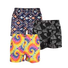 3PACK pánske trenky Horsefeathers Manny (AA1035SAM167AB) XXL, trenírky.
Doprajte si maximálne pohodlie a voľnosť s obľúbenými pánskymi šortkami Horsefeathers Manny v jedinečnom a zábavnom dizajne.
Kvalitný materiál pre vaše maximálne pohodlie
Šortky Horsefeathers sú vyrobené z kvalitnej 100 % bavlny, ktorá zaručuje výnimočnú mäkkosť a priedušnosť.
Funkčný dizajn a pohodlný strih
Šortky Horsefeathers majú pohodlný strih, ktorý vám poskytne úplnú voľnosť pohybu.
Prečo by ste určite mali vyskúšať šortky Horsefeathers

100% bavlnený materiál: Mäkký, priedušný a príjemný na dotyk pre maximálne pohodlie počas celého dňa.


Voľný strih: Poskytuje voľnosť pohybu bez obmedzovania, ideálny na relaxáciu a bežné nosenie.


Klasický elastický pás: Prispôsobí sa telu a udrží šortky na mieste bez nepríjemného škrčenia.


Moderný dizajn: Zábavné vzory a farby dodávajú spodnému prádlu jedinečný vzhľad.

Bielizeň Horsefeathers má štýl, vďaka ktorému šortky vyzerajú a pôsobia jedinečne.
Slovo „horsefeathers“ znamená v angličtine „úplný nezmysel“, ale spodná bielizeň od rovnomennej značky vás presvedčí, že jej kúpa nie je žiadny nezmysel.
Ako sa starať o svoje nové šortky Horsefeathers?
Vaša spodná bielizeň si zaslúži tú najlepšiu starostlivosť, aby ste si ju mohli užívať čo najdlhšie.

Pranie: Odporúčame prať pri maximálnej teplote 30 °C.


Sušenie: Šortky nie sú vhodné na sušenie v bubnovej sušičke, aby nedošlo k poškodeniu materiálu.


Žehlenie: Trenky sa môžu žehliť pri nízkej teplote.

Tip: Nájsť ten správny kus spodnej bielizne, ktorý vám dokonale padne, je niekedy náročné.