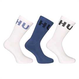 3PACK ponožky HUGO vysoké viacfarebné (50531517 422) L.
Stavte na klasiku, ktorá nikdy nesklame!
Kvalitný materiál, ktorý drží tvar a udržiava vás v pohodlí
Tieto ponožky sú vyrobené zo zmesi bavlny a umelých vlákien.
Minimalistický dizajn so športovým nádychom
Jednofarebný vzhľad doplnený výrazným logom HUGO v hornej časti dodáva ponožkám moderný vzhľad.
Prečo by vám ponožky HUGO nemali chýbať v šatníku

Prvotriedny materiál: Kombinácia bavlny a umelých vlákien zaručuje dokonalé pohodlie, priedušnosť a pružnosť počas celého dňa.
Štýlový a nadčasový dizajn: Jednofarebný vzhľad s kontrastným logom HUGO dodá vášmu outfitu šmrnc a hodí sa ku všetkému.
Vysoký komfort pri nosení: Rebrovaný lem drží ponožky pevne na mieste bez toho, aby sa zväzovali, takže sú ideálne na bežné nosenie a športové aktivity.

Spodná bielizeň HUGO pre milovníkov pohodlia a luxusu
Značka spodnej bielizne HUGO patrí do rodiny odevov Hugo Boss a vyniká kvalitnými materiálmi a precíznym spracovaním.
Ako sa starať o ponožky HUGO
Aby vaše obľúbené ponožky dlho vydržali, odporúčame dodržiavať tieto tipy.

Pranie: Ponožky perte pri maximálnej teplote 40 °C.
Sušenie: Ponožky môžete sušiť v sušičke, ale len na studenom vzduchu.
Žehlenie.

Tip: Staňte sa expertom na údržbu spodnej bielizne vďaka tipom v našom článku a doprajte svojim obľúbeným kúskom starostlivosť, ktorú si zaslúžia.