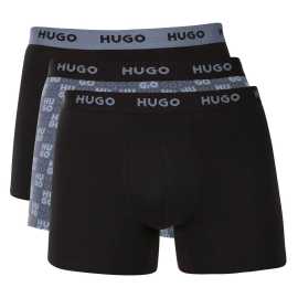 3PACK pánske boxerky HUGO viacfarebné (50532559 970) XXL, trenky. Prémiové pohodlie a minimalistický štýl v pánskych boxerkách HUGO
Stavte na nadčasovú eleganciu a špičkový komfort s pánskymi boxerkami HUGO. Tento štýlový kúsok spodnej bielizne kombinuje jednoduchý dizajn, prémiové materiály a kvalitné spracovanie, aby ste sa cítili sebaisto každý deň. Či už idete do práce, na rande alebo do posilňovne, boxerky HUGO vás nesklamú.
Materiál, ktorý vám dokonale padne
Kombinácia vysokokvalitnej bavlny s prímesou elastanu zaručuje optimálnu kombináciu pohodlia a pružnosti. Bavlna je príjemná na dotyk, priedušná a jemná k pokožke, zatiaľ čo elastan zaručuje, že boxerky sa dokonale prispôsobia vášmu telu, netlačia a nekrčia - naopak, zvýraznia vaše prednosti a dodajú vám sebavedomie.
Štýl, ktorý hovorí sám za seba
Striedma farebnosť je vhodná pre všetkých mužov, ktorí nemajú radi módne výstrelky. Minimalistický dizajn s moderným nádychom doplní každý outfit. Elastický pás je pohodlný a udrží boxerky na svojom mieste. Boxerky majú dlhšie nohavičky, ktoré zabraňujú zhŕňaniu a poskytujú oporu pri akejkoľvek aktivite. Tento strih je ideálnou voľbou na bežné nosenie, sedavé zamestnanie, cvičenie a cestovanie.
Prečo si zamilujete boxerky HUGO

Prvotriedny materiál v kombinácii bavlny a elastanu.
Elegantný dizajn v klasických farbách.
Dlhšie nohavičky pre väčšie pohodlie.

Spodná bielizeň Hugo pre milovníkov pohodlia a luxusu
Značka spodnej bielizne Hugo patrí do rodiny odevov Hugo Boss a vyniká kvalitnými materiálmi a precíznym spracovaním. Spodná bielizeň Hugo je určená predovšetkým mladším zákazníkom, ktorým prináša nadčasové strihy v modernom dizajne, plné výrazných farieb a vzorov, ktoré oslovia aj tých najnáročnejších zákazníkov.
Ako sa starať o boxerky HUGO
Aby vaše obľúbené boxerky dlho vydržali, odporúčame dodržiavať tieto tipy.

Pranie: Per je pri teplote 40 °C. Používaj jemné pracie prostriedky bez bielidiel, aby sa zachovala pružnosť a intenzita farieb.
Sušenie: Boxerky môžeš sušiť v sušičke na šetrný program. Vyhni sa vysokým teplotám, ktoré môžu negatívne ovplyvniť elasticitu materiálu.
Žehlenie: Pokiaľ je potrebné, žehli ich naruby pri nižšej teplote. Tým ochrániš potlač aj gumu a predĺžiš životnosť bielizne.

Tip: Staňte sa expertom na údržbu spodnej bielizne vďaka radám v našom článku a doprajte svojim obľúbeným kúskom starostlivosť, ktorú si zaslúžia.