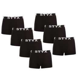 7PACK pánske boxerky Styx športová guma čierné (7G960) S, trenky. Pánske boxerky Styx ponúkajú českú kvalitu a maximálne pohodlie
Objavte pohodlie a štýl s pánskymi boxerkami Styx, ktoré sú navrhnuté pre moderného muža. Vďaka športovej elasticite a kombinácii prvotriednych materiálov vám zaistia pohodlie pri každej aktivite, či už ide o bežné nosenie, šport alebo relaxáciu. Česká výroba zaručuje precízne spracovanie a dlhú životnosť.
Prémiová kombinácia materiálov pre vaše pohodlie
Boxerky sú vyrobené zo zmesi bavlny a umelých vlákien. Vďaka tomu sú priedušné, mäkké a pohodlné na nosenie. Elastan zaručuje, že boxerky Styx sa dokonale prispôsobia vašej postave a zvýraznia všetky vaše prednosti. Materiál je zároveň dostatočne odolný na náročné situácie a časté pranie. Môžete si tak užívať celodenné pohodlie a voľnosť pohybu za každých okolností.
Dizajn, ktorý doplní váš štýl
Čierne boxerky Styx majú športový elastický pás s výrazným logom, ktorý nielen skvele vyzerá, ale aj pevne drží na svojom mieste. Kratšie nohavice sú ideálne pre mužov, ktorí uprednostňujú voľnosť a ľahkosť pri každom kroku. Boxerky majú jednoduchý, nadčasový dizajn, vďaka čomu sú vhodné na každú príležitosť.
Prečo by boxerky Styx nemali chýbať vo vašom šatníku?

Prémiová zmes bavlny a modalu: Zaručuje mäkkosť, priedušnosť a odolnosť.
Športová tkaná guma: Vyzerá dobre, pohodlne sedí a netlačí.
Česká výroba: Záruka kvality a precízneho spracovania.

Kvalita z Českej republiky, to je spodná bielizeň Styx
Spodná bielizeň Styx sa kompletne vyrába v Českej republike. Táto tradičná česká značka s viac ako 30-ročnou históriou dbá na kvalitu svojich výrobkov a využíva moderné technológie a tradičné postupy na zabezpečenie najvyššej kvality a pohodlia. Styx je navyše jednou z našich privátnych značiek, ktorým venujeme maximálnu starostlivosť a prikladáme ruku k dielu za ich výkon - pretože sme ich otestovali na sebe.
Ako sa starať o boxerky Styx

Pranie: Boxerky perte pri maximálnej teplote 30 °C, aby si materiál zachoval svoju pružnosť a mäkkosť.
Sušenie. Sušte na vzduchu, aby ste zabránili deformácii materiálu.
Žehlenie. Odporúčame žehliť naruby, aby ste chránili gumu a materiál.

Tip: Staňte sa expertom na údržbu spodnej bielizne vďaka tipom v našom článku a doprajte svojim obľúbeným kúskom starostlivosť, ktorú si zaslúžia.