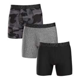 3PACK pánske boxerky Under Armour viacfarebné (1383879 001) 4XL, trenky.
Pripravte sa na maximálne pohodlie pri každom pohybe.
Funkčný materiál, ktorý vás udrží v suchu
Boxerky Under Armour sú vyrobené zo zmesi polyesteru a elastanu.
Moderný dizajn a pohodlný strih pre každú príležitosť
Boxerky Under Armour kombinujú štýlový dizajn a športový vzhľad.
Prečo vyskúšať boxerky Under Armour

Rýchloschnúci materiál, ktorý odvádza pot, ideálny pre šport.
Dlhšie nohavice a ergonomický strih pre dokonalé pohodlie.
Vyšívaná guma s logom Under Armour – štýl a funkčnosť v jednom.

Spodná bielizeň Under Armour pre aktívny životný štýl
Značku Under Armour založil bývalý americký futbalista Kevin Plank, ktorý nebol spokojný so svojím športovým oblečením, ktoré sa ľahko spotilo a rozhodne nevoňalo príjemne.
Ako sa starať o boxerky Under Armour
Aby vaše obľúbené boxerky zostali dlho v perfektnom stave, odporúčame dodržiavať tieto pokyny na údržbu.

Pranie: Práť pri 30 °C, ideálne naruby.
Sušenie: Nesušte v sušičke.
Žehlenie: Nežehlite.

 
Tip: Nájdenie správneho kusu spodnej bielizne, ktorý vám perfektne sedí, môže byť niekedy náročné.
