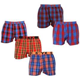 5PACK pánske trenky Styx športová guma viacfarebné (5B0951647) XXL, trenírky.
Hľadáte šortky, ktoré v sebe spájajú štýl, pohodlie a prvotriednu kvalitu?
Vysokokvalitná bavlna pre dokonalé pohodlie
Šortky sú vyrobené z prvotriednej 100 % bavlny, ktorá je nielen mäkká na dotyk, ale aj úžasne priedušná.
Klasický strih a moderný vzhľad
Vďaka voľnému strihu sa v týchto šortkách budete cítiť úplne pohodlne, pretože poskytujú dostatok priestoru na prirodzený pohyb.
Prečo by ste určite mali vyskúšať šortky Styx

100 % bavlna pre maximálne pohodlie: Šortky sú vyrobené z vysokokvalitnej bavlny, ktorá je mäkká, priedušná a jemná k pokožke, čo zaručuje pohodlie počas celého dňa.
Športový tkaný elastický: Pevná, ale pohodlná guma s logom Styx drží šortky na mieste bez nepríjemného zarezávania alebo uvoľňovania.
Česká výroba a kvalitné spracovanie: Styx je tradičná česká značka, ktorá sa pýši precíznym spracovaním, odolnosťou a dlhou životnosťou výrobkov.

Česká značka Styx ponúka zábavu aj prvotriednu kvalitu
Spodnú bielizeň Styx si obľúbia najmä tí, pre ktorých je dôležitá individualita.
Ako sa starať o šortky Styx?
Aby ste si šortky udržali dlho v skvelej kondícii, odporúčame dodržiavať tieto tipy.

Pranie: Odporúčame prať pri teplote 30 °C, aby si bavlna zachovala svoju mäkkosť a farby zostali sýte.
Sušička: Sušenie v sušičke sa neodporúča, aby sa materiál nezrazil.
Žehlenie: Bavlnu je možné žehliť, ale odporúča sa nižšia teplota, aby nedošlo k poškodeniu látky.

Tip: Staňte sa expertom na údržbu spodnej bielizne vďaka radám v našom článku a doprajte svojim obľúbeným kúskom starostlivosť, ktorú si zaslúžia.