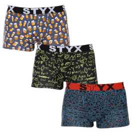 3PACK Moške boksarice Styx art sportna guma večbarvne (3G12672) S.
Privoščite si udobje, ki traja ves dan, z moškimi boksericami Styx v klasični barvi.
Kakovosten material za največje udobje
Boksarice so izdelane iz vrhunske mešanice bombaža in umetnih vlaken.
Praktična zasnova in češka natančnost
Boksarice Styx imajo krajše noge, ki se nikjer ne zvijajo in vam omogočajo največjo svobodo gibanja.
Zakaj izbrati boksarice Styx

Češka kakovost: Zasnovan in izdelan je na Češkem, kar zagotavlja vrhunsko kakovost izdelave.
Vrhunski materiali: Kombinacija bombaža, modala in elastana za največje udobje.
Univerzalno oblikovanje: Krajše noge in elegantne športne elastike za vsako priložnost.

Spodnje perilo Styx je eno izmed najbolj priljubljenih
Češka blagovna znamka Styx je med kupci znana predvsem po kratkih hlačah z novimi vzorci v živahnih barvah.
Kako pravilno skrbeti za bokserje Styx?

Pralnica: Perite pri 30 °C z blagim pralnim sredstvom, da material ostane mehak in udoben.
Sušenje: Ni priporočljivo sušiti v sušilnem stroju, za ohranitev oblike bokserjev pa jih sušite na zraku.
Likanje: Po potrebi likanje izvajajte na nizki temperaturi, da ohranite mehkobo materiala.

Nasvet: Postanite strokovnjak za vzdrževanje spodnjega perila z z nasveti v našem članku in svojim najljubšim kosom zagotovite nego, ki si jo zaslužijo.