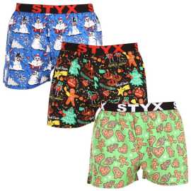 3PACK pánske trenky Styx art športová guma viacfarebné (3B17134) S, trenírky.
Hľadáte šortky, ktoré v sebe spájajú pohodlie, originalitu a kvalitné spracovanie?
Kvalitný materiál pre maximálne pohodlie
Šortky Styx sú vyrobené zo 100 % bavlny, čo znamená, že sú priedušné, ľahké a príjemné na dotyk.
Štýlový vzhľad a funkčný strih
Vďaka voľnejšiemu strihu vám šortky poskytujú maximálnu voľnosť pohybu, čo oceníte nielen počas dňa, ale aj pri športových aktivitách.
Prečo si šortky Styx zamilujete?

100% bavlna pre skvelý komfort: Priedušný a príjemný materiál.
Česká kvalita: Šortky sú kompletne vyrobené v ČR.
Voľný strih pre maximálne pohodlie: Ideálne na každodenné nosenie a relaxáciu.
Štýlové vzory: Žiadna nuda v šuplíku, ale poriadna dávka originality a štýlu.

Česká značka Styx ponúka zábavu a prvotriednu kvalitu
Spodnú bielizeň Styx si obľúbia najmä tí, pre ktorých je dôležitá individualita.
Ako sa o ne starať?
Aby vám šortky vydržali ako nové, odporúčame dodržiavať tieto pokyny.

Pranie: Perte v práčke pri teplote 30 °C, aby si bavlna zachovala svoju mäkkosť.
Sušička: Trenírky nie je vhodné sušiť v sušičke, radšej nechaj uschnúť voľne na vzduchu.
Žehlenie: Trenírky môžeš žehliť na strednú teplotu, aby sa materiál nepoškodil.

Tip: Staňte sa expertom na údržbu spodnej bielizne vďaka tipom v našom článku a doprajte svojim obľúbeným kúskom starostlivosť, akú si zaslúžia.