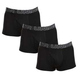 3PACK Boxers pour hommes Under Armour noir (1383891 001) L.
Lorsqu'il s'agit de sous-vêtements pour un mode de vie actif, vous ne devez pas faire de compromis.
Matériau agréable pour un mode de vie actif
Le boxer est fabriqué à partir d'un mélange de haute qualité de coton, de polyester et d'élasthanne.
Un design fonctionnel pour les hommes élégants
Le look simple mais distinctif avec une bande élastique tissée dominante avec un logo dans une couleur contrastante donne à ce boxer un caractère sportif et moderne.
Pourquoi vous devriez essayer les caleçons Under Armour

Mélange équilibré de matériaux: Matière respirante, à séchage rapide, élastique et confortable pour le corps.
Jambes plus longues et coupe sportive : Confort maximal sans frottement et avec une totale liberté de mouvement.
Design distinctif avec le logo Under Armour: Un style qui vous divertira tous les jours.

Sous-vêtements Under Armour pour vous soutenir dans toutes vos activités
Les sous-vêtements Under Armour sont conçus pour vous offrir les performances d'une vie - et ce, que vous partiez pour une ascension en montagne ou pour une réunion d'affaires exigeante.
Comment entretenir les caleçons Under Armour
Pour que votre boxer préféré reste longtemps en parfait état, nous vous recommandons de suivre les conseils suivants.

Blanchisserie : Laver les boxers à 30 °C, de préférence à l'envers.
Séchage : Nous déconseillons le séchage en tambour : les températures élevées pourraient endommager les fibres élastiques et raccourcir la durée de vie du produit.
Repassage : Ne repassez pas - les boxers n'en ont pas besoin et le repassage pourrait endommager la structure de la matière.

Conseil : Vos sous-vêtements préférés méritent un traitement en douceur.