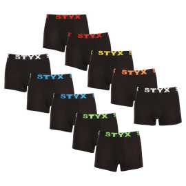 10PACK herenboxershort Styx sport elastisch zwart (10G9601) L.
Geniet de hele dag van comfort met de Styx herenboxerslip in een klassieke kleur.
Kwaliteitsmateriaal voor maximaal comfort
De boxershorts zijn gemaakt van een eersteklas mix van katoen en synthetische vezels.
Praktisch ontwerp en Tsjechische precisie
Styx boxerslips hebben kortere pijpjes die nergens afrollen en je maximale bewegingsvrijheid geven.
Waarom kiezen voor Styx boxerslips

Tsjechische kwaliteit: Ontworpen en vervaardigd in Tsjechië, wat garant staat voor vakmanschap van topkwaliteit.
Eersteklas materialen: Combinatie van katoen, modal en elastaan voor maximaal comfort.
Universeel ontwerp: Kortere pijpen en stijlvol sportief elastiek voor elke gelegenheid.

Styx ondergoed is een van de populairste
Het Tsjechische merk Styx staat bij klanten vooral bekend om zijn shorts met nieuwe patronen in opvallende kleuren.
Hoe verzorg ik mijn Styx boxers goed?

Wasgoed: Wassen op 30°C met een mild wasmiddel om het materiaal zacht en comfortabel te houden.
Drogen: Het is niet aan te raden om boxers in de droger te drogen, laat ze vrij aan de lucht drogen om hun vorm te behouden.
Strijken: Strijk indien nodig op een lage temperatuur om de zachtheid van het materiaal te behouden.

Tip: Word een expert in lingerieonderhoud met het advies in ons artikel en geef je favoriete lingerie de zorg die ze verdient.