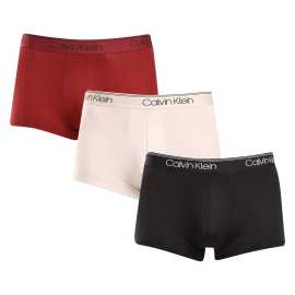 3PACK pánske boxerky Calvin Klein viacfarebné (NB2569A-Q11) L, trenky.
Chcete boxerky, ktoré vám ponúknu dokonalé pohodlie, moderný dizajn a špičkovú kvalitu?
Prémiový materiál pre celodenné pohodlie
Tieto boxerky sú vyrobené z kombinácie umelých vlákien, čo zaisťuje dokonalú kombináciu mäkkosti, pružnosti a odolnosti.
Moderný dizajn a perfektný strih
Minimalistický vzhľad s vytkávanou gumou v páse dopĺňa logo Calvin Klein, ktoré boxerkám dodáva luxusný a sofistikovaný štýl.
Prečo si boxerky Calvin Klein zamilujete?

Ľahký a priedušný materiál: Ideálny na každodenné nosenie aj náročné športové aktivity.
Kratšie nohavičky: Umožňujú voľnosť pohybu, nezhrňujú sa a netlačia.
Rýchloschnúce a odolné: Perfektné pre aktívny životný štýl.
Nadčasový dizajn: Minimalistický dizajn a luxusný vzhľad Calvin Klein.

Spodná bielizeň Calvin Klein milujú ľudia po celom svete
Pánska spodná bielizeň Calvin Klein patrí medzi stálici módneho priemyslu.
Ako sa starať o boxerky?
Aby boxerky čo najdlhšie zachovali svoj perfektný tvar a kvalitu, dodržiavajte tieto pokyny:

Pranie: Odporúčame prať na 30 °C s jemným pracím prostriedkom.
Žehlenie: Neodporúča sa, aby nedošlo k poškodeniu materiálu.
Sušička: Sušenie v sušičke sa neodporúča, radšej sušte voľne na vzduchu.

Tip: Nájdenie správneho kusu spodnej bielizne, ktorý vám perfektne sedí, je niekedy náročné.