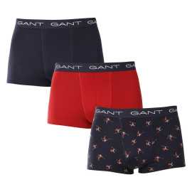 3PACK Boxers pour hommes Gant multicolore (902443023-433) XL.
Misez sur le confort et un look intemporel avec le boxer pour homme de GANT dans une combinaison de couleurs intemporelle.
Matériau de première qualité pour un confort quotidien
Le boxer est fabriqué dans un mélange de coton et d'élasthanne de haute qualité.
Design moderne pour le travail et les sorties nocturnes
Le design simple est complété par une ceinture avec le logo GANT, qui est douce et ne presse pas.
Pourquoi vous devez absolument essayer les caleçons GANT

Matière de qualité et coupe confortable: Le coton doux et l'élasthanne garantissent le confort et une bonne coupe.
Design minimaliste et élégant: La palette de couleurs classique et le logo en caoutchouc sont élégants et modernes.
Utilisation polyvalente: Idéal pour la vie quotidienne, le travail, le sport et les loisirs.

Sous-vêtements GANT pour hommes élégants
Depuis 1949, la marque GANT est synonyme de travail de précision et de matériaux de qualité.
Comment entretenir les boxers GANT pour hommes ?
Pour que votre linge reste longtemps en bon état, nous vous recommandons les conseils suivants.

Blanchisserie : Le stylo est à une température maximale de 40 °C.
Séchage : Vous pouvez sécher vos boxers au sèche-linge - nous vous recommandons de régler le programme doux à une température plus basse.
Repassage : Si nécessaire, vous pouvez les repasser à basse température, idéalement à l'envers.

Conseil : Trouver le sous-vêtement qui vous convient parfaitement peut s'avérer difficile.