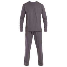 Pijama para homem Nedeto cinzento (NP003) M.
Descubra a combinação perfeita de conforto e elegância com o pijama de homem Nedeto.
Material de qualidade para um conforto perfeito
Os pijamas Nedeto são feitos de 100% algodão, o que garante uma sensação agradável na pele, suavidade e respirabilidade natural.
Design simples e moderno que impressiona
Os pijamas para homem Nedeto combinam elegantes cores suaves com pormenores de estilo, como um bolso colorido ou uma cintura com cordão.
Porquê escolher os pijamas Nedeto?

100% algodão: Garante conforto e qualidade.


Designelegante: Uma combinação elegante de cores suaves e pormenores modernos.


Utilizaçãouniversal: Ótimo para dormir e descansar em casa.

A lingerie checa Nedeto é adequada para si
Damos a nossa mão ao fogo pela roupa interior Nedeto, porque pertence às nossas marcas privadas, pelo que lhe prestamos a máxima atenção.
Como cuidar do pijama de homem Nedeto?
Para garantir que o seu pijama novo se mantém em boa forma durante muito tempo, recomendamos que siga estas diretrizes.

Lavandaria: Lavar os pijamas a uma temperatura máxima de 40°C para os manter macios e conservar as cores.


Secagem: Não secar na máquina de secar roupa - recomendamos que deixe o pijama secar ao ar livre.


Passar a ferro: Se necessário, passar a ferro em lume médio.

Sugestão: Torne-se um especialista em manutenção de lingerie com as dicas do nosso artigo e dê às suas peças favoritas o cuidado que elas merecem.