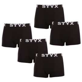 5PACK pánske boxerky Styx športová guma čierné (5G960) XL, trenky.
Objavte pohodlie a štýl s pánskymi boxerkami Styx, ktoré sú navrhnuté pre moderného muža.
Prémiová kombinácia materiálov pre vaše pohodlie
Boxerky sú vyrobené zo zmesi bavlny a umelých vlákien.
Dizajn, ktorý doplní váš štýl
Čierne boxerky Styx majú športový elastický pás s výrazným logom, ktorý nielen skvele vyzerá, ale aj pevne drží na svojom mieste.
Prečo by boxerky Styx nemali chýbať vo vašom šatníku?

Prémiová zmes bavlny a modalu: Zaručuje mäkkosť, priedušnosť a odolnosť.
Športová tkaná guma: Vyzerá dobre, pohodlne sedí a netlačí.
Česká výroba: Záruka kvality a precízneho spracovania.

Kvalita z Českej republiky, to je spodná bielizeň Styx
Spodná bielizeň Styx sa kompletne vyrába v Českej republike.
Ako sa starať o boxerky Styx

Pranie: Boxerky perte pri maximálnej teplote 30 °C, aby si materiál zachoval svoju pružnosť a mäkkosť.
Sušenie.
Žehlenie.

Tip: Staňte sa expertom na údržbu spodnej bielizne vďaka tipom v našom článku a doprajte svojim obľúbeným kúskom starostlivosť, ktorú si zaslúžia.