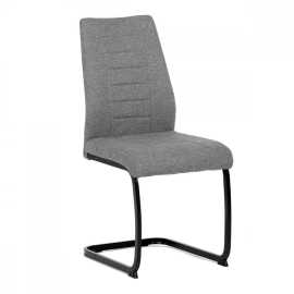 Jedálenská stolička DCL-438 Sivá,Jedálenská stolička DCL-438 Sivá.
Jedálenské stoličky predstavujú ideálne spojenie moderného dizajnu a pohodlia.
 
 

DIZAJN A KONŠTRUKCIA
Sú charakteristické svojou modernou estetikou, ktorú podčiarkujú robustné kovové konštrukcie s matnou povrchovou úpravou.


KOMFORT A MATERIÁLY
Sedadlá stoličiek sú polstrované PU penou a čalúnené hladkou látkou, ktorá poskytuje výnimočné pohodlie aj pri dlhšom sedení.
 

FAREBNÉ VARIANTY
Ponúkané v štyroch elegantných farbách, ktoré umožňujú stoličky ľahko zapadnúť do rôznych priestorov a designových konceptov.



béžová / čierna



zelená / čierna



sivá / čierna


svetlosivá / čierna


 
Výber farby zvoľte vo variante produktu.

 

VERSATILNOSŤ VYUŽITIA
Vďaka svojmu univerzálnemu dizajnu a pohodlnému sedeniu nájdu uplatnenie nielen v jedálňach, ale aj v kanceláriách alebo ako doplnkové sedenie v obývacích izbách.
 
 

TECHNICKÉ PARAMETRY


Materiál:
látka / kov / pena
 
Rozmery:
šírka: 44 cm
hĺbka: 61 cm
výška: 91 cm
 
výška sedu: 48 cm
 
Hmotnosť:
6,5 kg
 
 
Nosnosť:
120 kg

 

MONTÁŽ
Tovar je dodávaný v rozloženom stave v kartónovom obale.
Jedálenské stoličky predstavujú ideálne spojenie moderného dizajnu a pohodlia.
 
 

DIZAJN A KONŠTRUKCIA
Sú charakteristické svojou modernou estetikou, ktorú podčiarkujú robustné kovové konštrukcie s matnou povrchovou úpravou.


KOMFORT A MATERIÁLY
Sedadlá stoličiek sú polstrované PU penou a čalúnené hladkou látkou, ktorá poskytuje výnimočné pohodlie aj pri dlhšom sedení.
 

FAREBNÉ VARIANTY
Ponúkané v štyroch elegantných farbách, ktoré umožňujú stoličky ľahko zapadnúť do rôznych priestorov a designových konceptov.



béžová / čierna



zelená / čierna



sivá / čierna


svetlosivá / čierna


 
Výber farby zvoľte vo variante produktu.

 

VERSATILNOSŤ VYUŽITIA
Vďaka svojmu univerzálnemu dizajnu a pohodlnému sedeniu nájdu uplatnenie nielen v jedálňach, ale aj v kanceláriách alebo ako doplnkové sedenie v obývacích izbách.
 
 

TECHNICKÉ PARAMETRY


Materiál:
látka / kov / pena
 
Rozmery:
šírka: 44 cm
hĺbka: 61 cm
výška: 91 cm
 
výška sedu: 48 cm
 
Hmotnosť:
6,5 kg
 
 
Nosnosť:
120 kg

 

MONTÁŽ
Tovar je dodávaný v rozloženom stave v kartónovom obale.