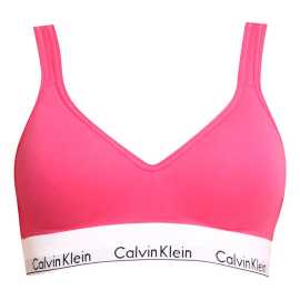 Damen BH Calvin Klein rosa (QF5490E-VGY) XS.

Suchen Sie einen BH, der IN, bequem und für Sport- und Freizeitaktivitäten geeignet ist?

Der Damen BH von Calvin Klein wurde speziell für den Sport entwickelt, aber Sie werden ihn auch bei anderen Freizeitaktivitäten zu schätzen wissen.

Waschen Sie ihn bei maximal 30 °C und trocknen Sie ihn nicht im Trockner, sonst kann es passieren, dass der BH nicht mehr getragen werden kann - siehe unten in den klassischen Produktinformationen.