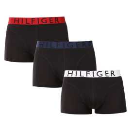 3PACK herenboxershort Tommy Hilfiger zwart (UM0UM03465 0SM) XXL.
Herenboxershorts die zowel mannen als hun vrouwen zullen bevallen
De Tommy Hilfiger boxershorts vallen op door de kwaliteit van afwerking en dankzij de combinatie van katoen en elastaan sluiten ze goed aan en voelen ze prettig aan.
Tommy Hilfiger ondergoed is een garantie voor de hoogste kwaliteit
Het merk Tommy Hilfiger werd bijna 40 jaar geleden een icoon van Amerikaanse kleding en het kleurrijke palet van blauw, rood en wit is in één oogopslag herkenbaar.