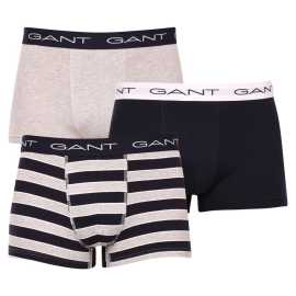 3PACK pánske boxerky Gant viacfarebné (902233403-94) XL, trenky.
Zvoľte pohodlie a nadčasový vzhľad s pánskymi boxerkami GANT v nadčasovej farebnej kombinácii.
Prémiový materiál pre každodenné pohodlie
Boxerky sú ušité z kvalitnej zmesi bavlny a elastanu.
Moderný dizajn do práce aj na rande
Jednoduchý dizajn dopĺňa vytkávaná guma v páse s logom GANT, ktorá je mäkká a nijako netlačí.
Prečo by ste mali boxerky GANT určite vyskúšať

Kvalitný materiál a pohodlný strih: Mäkká bavlna s elastanom zaisťuje pohodlie a skvelé prispôsobenie telu.
Štýlový dizajn: Klasická farebnosť a tkaný gumový pás s logom pôsobia elegantne a moderne.
Všestranné využitie: Ideálne na každodenné nosenie, do práce, na šport aj vo voľnom čase.

 
Spodná bielizeň GANT pre štýlových mužov
Značka GANT je už od roku 1949 synonymom precizného spracovania a kvalitných materiálov.
Ako sa starať o pánske boxerky GANT
Aby ti spodná bielizeň vydržala dlho v skvelom stave, odporúčame dodržiavať nasledujúce tipy.

Pranie: Per pri maximálnej teplote 40 °C.
Sušenie: Boxerky môžete sušiť v sušičke – odporúčame nastaviť šetrný program na nižšiu teplotu.
Žehlenie: Ak je to potrebné, môžete ich žehliť na nízku teplotu, ideálne naruby.

 
Tip: Niekedy je náročné nájsť správne spodné prádlo, ktoré vám perfektne sedí.