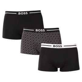 3PACK pánske boxerky BOSS viacfarebné (50531694 981) XL, trenky.
Doprajte si dokonalé pohodlie a nadčasový štýl s pánskymi boxerkami BOSS.
Prémiový materiál pre maximálne pohodlie
Boxerky sú vyrobené z vysokokvalitnej zmesi bavlny a elastanu, ktorá poskytuje dokonalú kombináciu jemnosti, priedušnosti a pružnosti.
Štýlový dizajn a elegantný vzhľad
Klasický dizajn s decentným logom BOSS na tkanej elastickej časti dodáva boxerkám moderný a sofistikovaný vzhľad.
Prečo si boxerky BOSS zamilujete

Prvotriedna bavlna: Mäkké, priedušné a príjemné na telo.
Elastický pás s logom BOSS: Štýlové a pohodlné.
Dlhšie nohavičky: Ideálne pod oblek a na šport.
Pružný materiál: Dokonale sa prispôsobí vášmu telu.

Spodná bielizeň BOSS je povinnou výbavou všetkých štýlových mužov.
Značka BOSS vznikla odčlenením od známeho výrobcu oblečenia Hugo Boss ako línia výrobkov pre mužov, ktorí majú radi kvalitné kúsky a nadčasový vzhľad.
Ako sa starať o boxerky BOSS?
Aby si vaše nové boxerky zachovali svoj tvar a kvalitu čo najdlhšie, odporúčame dodržiavať tieto pokyny:

Pranie: Per na 40 °C s podobnými farbami a jemným pracím prostriedkom.
Sušenie: Môžeš ich sušiť v sušičke na nízku teplotu, ale pre dlhšiu životnosť odporúčame sušenie na vzduchu.
Žehlenie: Pokiaľ je potrebné, žehli na nízku teplotu.

Tip: Nájsť ten správny kus spodnej bielizne, ktorý vám dokonale padne, môže byť náročné.