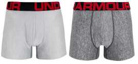2PACK Moški boksarice Under Armour so preveliki sivi (1363618 011) 5XL.
Pri izbiri spodnjega perila za aktiven življenjski slog ne smete sklepati kompromisov.
Funkcionalni material za vsak izziv
Boksarice so izdelane iz mešanice poliestra in elastana - ta kombinacija zagotavlja visoko vzdržljivost, lahkotnost in hitro odvaja vlago od telesa.
Prefinjeno oblikovanje, ki ohranja svojo obliko
Krajše nogavice vam omogočajo največjo svobodo gibanja v vsaki situaciji, elastika z logotipom pa boksarice trdno drži na mestu in se nikjer ne režejo.
Zakaj bokserji Under Armour ne smejo manjkati v vaši garderobi

Funkcionalni material, ki odvaja vlago.
Krajše noge za popolno udobje.
Tehnični kroj za svobodo gibanja.

Spodnje perilo Under Armour, ki vas podpira pri vseh dejavnostih
Spodnje perilo Under Armour je zasnovano tako, da vam zagotavlja življenjsko zmogljivost - in ni pomembno, ali se odpravljate na gorski vzpon ali na zahteven poslovni sestanek.
Kako skrbeti za boksarice Under Armour
Z malo nege boste z boksericami Under Armour ostali fit in pripravljeni na vsak dan.

Pralnica: Per je pri 30 °C.
Sušenje: Ni primeren za sušilni stroj.
Likanje: Ne likati.

Nasvet: Vaše najljubše spodnje perilo si zasluži nežno nego.