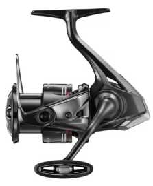 Shimano navijak vanford fa c3000 xg.
 Zotrvačnosť potrebná na uvedenie Vanfordovho rotora do pohybu je takmer nepostrehnuteľná.
 Skombinujte ho s akýmkoľvek vysoko kvalitným jemným návnadovým prútom a okamžite zlepšíte rovnováhu, čo vám umožní lepšie a dlhšie rybárčiť a zvýši váš pôžitok na vyššiu úroveň, než ste si mysleli, že je možné.
 To je tiež dôvod, prečo je navijak v ruke tak ľahký.
 Pre bezproblémové vedenie vlasca, Anti-Twist Fin kontroluje tlak na vlasec, ktorý prechádza valčekom vlasca na cievku a je obzvlášť výhodný pri love s veľmi ľahkými nástrahami.