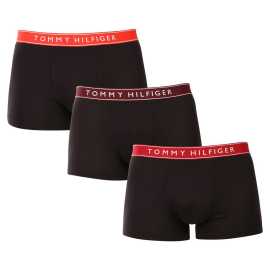 3PACK pánske boxerky Tommy Hilfiger čierne (UM0UM03457 0WI) L, trenky.
Doprajte si nadčasový štýl a špičkový komfort s pánskymi boxerkami od značky Tommy Hilfiger.
Prémiový materiál pre maximálne pohodlie
Boxerky Tommy Hilfiger sú vyrobené z jemnej, na dotyk veľmi príjemnej bavlny s prímesou elastanu, ktorý im dodáva pružnosť a dlhú životnosť.
Ikonyický štýl a precízny strih
Boxerky majú dlhšie nohavičky, ktoré sa nevyhrávajú a poskytujú dostatočné zakrytie a komfort.
Prečo by vám boxerky Tommy Hilfiger nemali chýbať

Prémiová bavlna s elastanom: Mäkká, priedušná a pohodlná na celodenné nosenie.
Dlhšie nohavičky a vyšívaný guma: Stabilita, štýl a žiadne rolovanie.
Elegantný a nadčasový dizajn: Skvelé na každodenné aj špeciálne príležitosti.

Spodná bielizeň Tommy Hilfiger je zárukou najvyššej kvality
Značka Tommy Hilfiger sa stala ikonou amerického obliekania pred takmer 40 rokmi a jej farebnosť v odtieňoch modrej, červenej a bielej je rozpoznateľná na prvý pohľad.
Ako sa starať o boxerky Tommy Hilfiger

Pranie: Per na 30 °C.
Sušenie: Boxerky možno sušiť v sušičke pri nízkej teplote.
Žehlenie: V prípade potreby je možné ich žehliť na nižšiu teplotu.

Tip: Nájdenie ideálneho kúsku spodnej bielizne môže byť niekedy náročné.