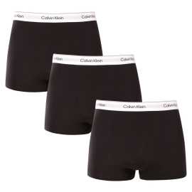 3PACK pánske boxerky Calvin Klein čierné (NB4286-UB1) L, trenky.
Tento set troch čiernych pánskych boxeriek Calvin Klein je ideálnou voľbou na každodenné nosenie predovšetkým pre mužov, ktorí si s módou tykajú.
Kvalitný materiál pre tvoje maximálne pohodlie
Boxerky Calvin Klein sú vyrobené zo zmesi bavlny a elastanu, čo zaručuje pohodlie, priedušnosť a flexibilitu.
Nadčasový elegantný dizajn s dlhšími nohavičkami
Tieto štýlové boxerky majú dlhšie nohavičky, ktoré poskytujú lepšie krytie a pohodlie počas nosenia.
Dôvody, prečo si boxerky Calvin Klein zamiluješ

Priedušná bavlna: Materiál, ktorý ti poskytne maximálne pohodlie a sviežosť.


Pružnosť vďaka elastanu: Prispôsobí sa tvojej postave a umožní voľnosť pohybu.


Módny dizajn: Pridáva boxerkám elegantný vzhľad a zaisťuje, že budú skvele držať na mieste.

Ako sa starať o svoje nové boxerky
Aby ti tieto boxerky vydržali čo najdlhšie, je dôležité dodržiavať nasledujúce pokyny:

Pranie: Per na 30°C s jemnými pracími prostriedkami, aby sa zachovala kvalita bavlny a elastanu.


Sušenie: Možno sušiť v sušičke na nižšie teploty.


Žehlenie: Nie je potrebné žehliť, boxerky si udržia svoj tvar aj bez žehlenia.
