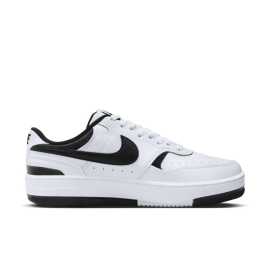 Nike Gamma Force Womens Shoes 40,5.