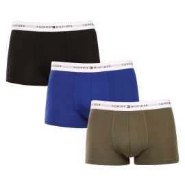 3PACK herenboxershort Tommy Hilfiger veelkleurig (UM0UM02761 0VV) XXL.
Herenboxershorts die zowel mannen als hun vrouwen zullen bevallen
De Tommy Hilfiger boxershorts vallen op door de kwaliteit van afwerking en dankzij de combinatie van katoen en elastaan sluiten ze goed aan en voelen ze prettig aan.
Tommy Hilfiger ondergoed is een garantie voor de hoogste kwaliteit
Het merk Tommy Hilfiger werd bijna 40 jaar geleden een icoon van Amerikaanse kleding en het kleurrijke palet van blauw, rood en wit is in één oogopslag herkenbaar.