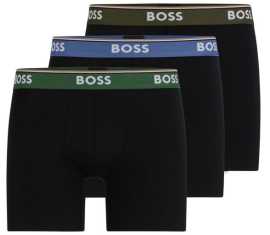 3PACK pánske boxerky BOSS čierné (50508950 971) L, trenky.
Doprajte si dokonalé pohodlie a nadčasový štýl s pánskymi boxerkami BOSS.
Prémiový materiál pre maximálne pohodlie
Boxerky sú vyrobené z vysokokvalitnej zmesi bavlny a elastanu, ktorá poskytuje dokonalú kombináciu jemnosti, priedušnosti a pružnosti.
Štýlový dizajn a elegantný vzhľad
Klasický dizajn s decentným logom BOSS na tkanej elastickej časti dodáva boxerkám moderný a sofistikovaný vzhľad.
Prečo si boxerky BOSS zamilujete

Prvotriedna bavlna: Mäkké, priedušné a príjemné na telo.
Elastický pás s logom BOSS: Štýlové a pohodlné.
Dlhšie nohavičky: Ideálne pod oblek a na šport.
Pružný materiál: Dokonale sa prispôsobí vášmu telu.

Spodná bielizeň BOSS je povinnou výbavou všetkých štýlových mužov.
Značka BOSS vznikla odčlenením od známeho výrobcu oblečenia Hugo Boss ako línia výrobkov pre mužov, ktorí majú radi kvalitné kúsky a nadčasový vzhľad.
Ako sa starať o boxerky BOSS?
Aby si vaše nové boxerky zachovali svoj tvar a kvalitu čo najdlhšie, odporúčame dodržiavať tieto pokyny:

Pranie: Per na 40 °C s podobnými farbami a jemným pracím prostriedkom.
Sušenie: Môžeš ich sušiť v sušičke na nízku teplotu, ale pre dlhšiu životnosť odporúčame sušenie na vzduchu.
Žehlenie: Pokiaľ je potrebné, žehli na nízku teplotu.

Tip: Nájsť ten správny kus spodnej bielizne, ktorý vám dokonale padne, môže byť náročné.